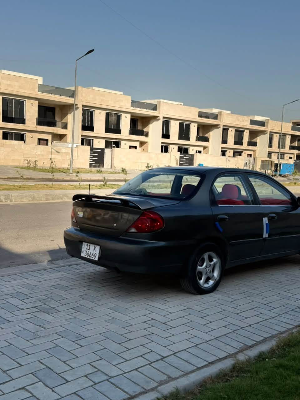 السلام عليكم
سبكترا موديل 2003 مكينه كير مكفولات صدر تايرات جديد داخل نضيف مصبوغه للجماليه رقم بغداد مميز بسمي مكاني حي الجهاد سعر 33
اتصل ***********
