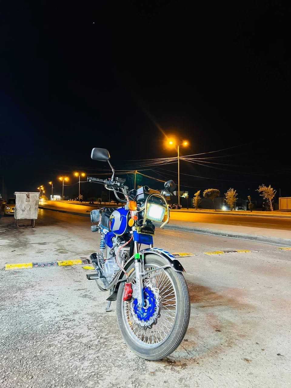 السلام عليكم دراجة للبيع 🏍️
ماطور ناما موديل 2025 

شرط شلعة ومعدل فول 

الماطور برغي ما مضروب 

مكينة شرط 

كهربائيات شغالة كلها 

دشبول كهربائي 

السعر 800 

التواصل خاص او على الرقم 

***********
