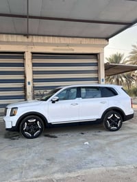 للبيع تلوريد موديل 2023 وارد امريكي  كفالة عامة  6سلندر كشنات منفصلة V...