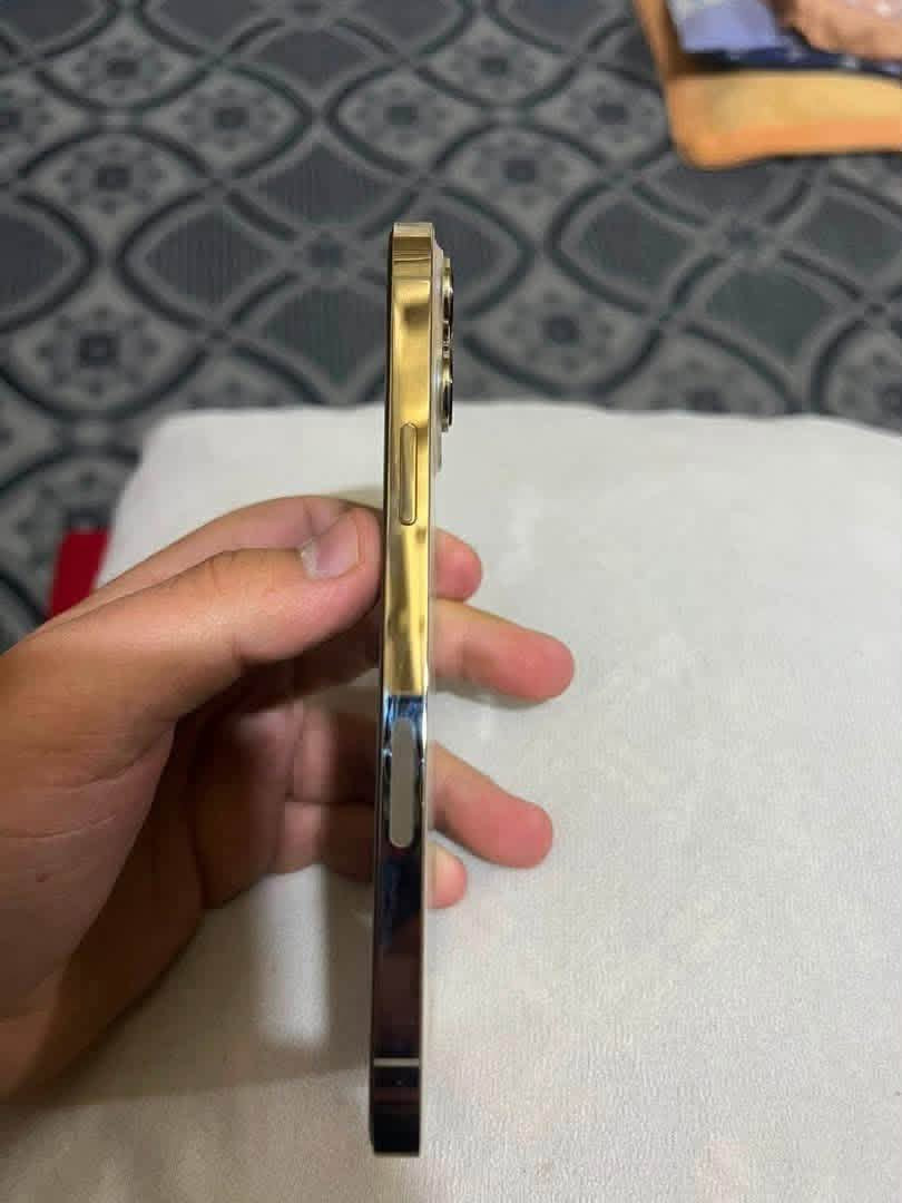 ايفون 13 برو ماكس
ذاكره256
بطاريه79 بلاد جهاز مامفتوح ابد 
عنوان شاميه***********
