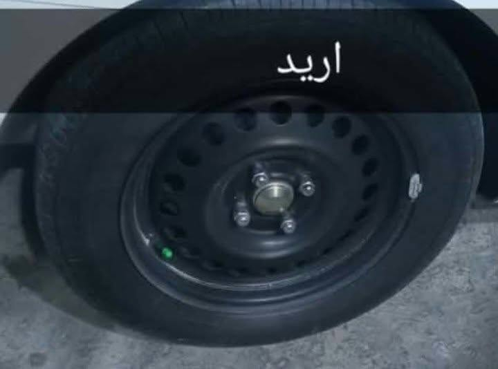 السلام عليكم للبيع او مراوس

نص مكتوب في الصور:
- عندي
- اريد