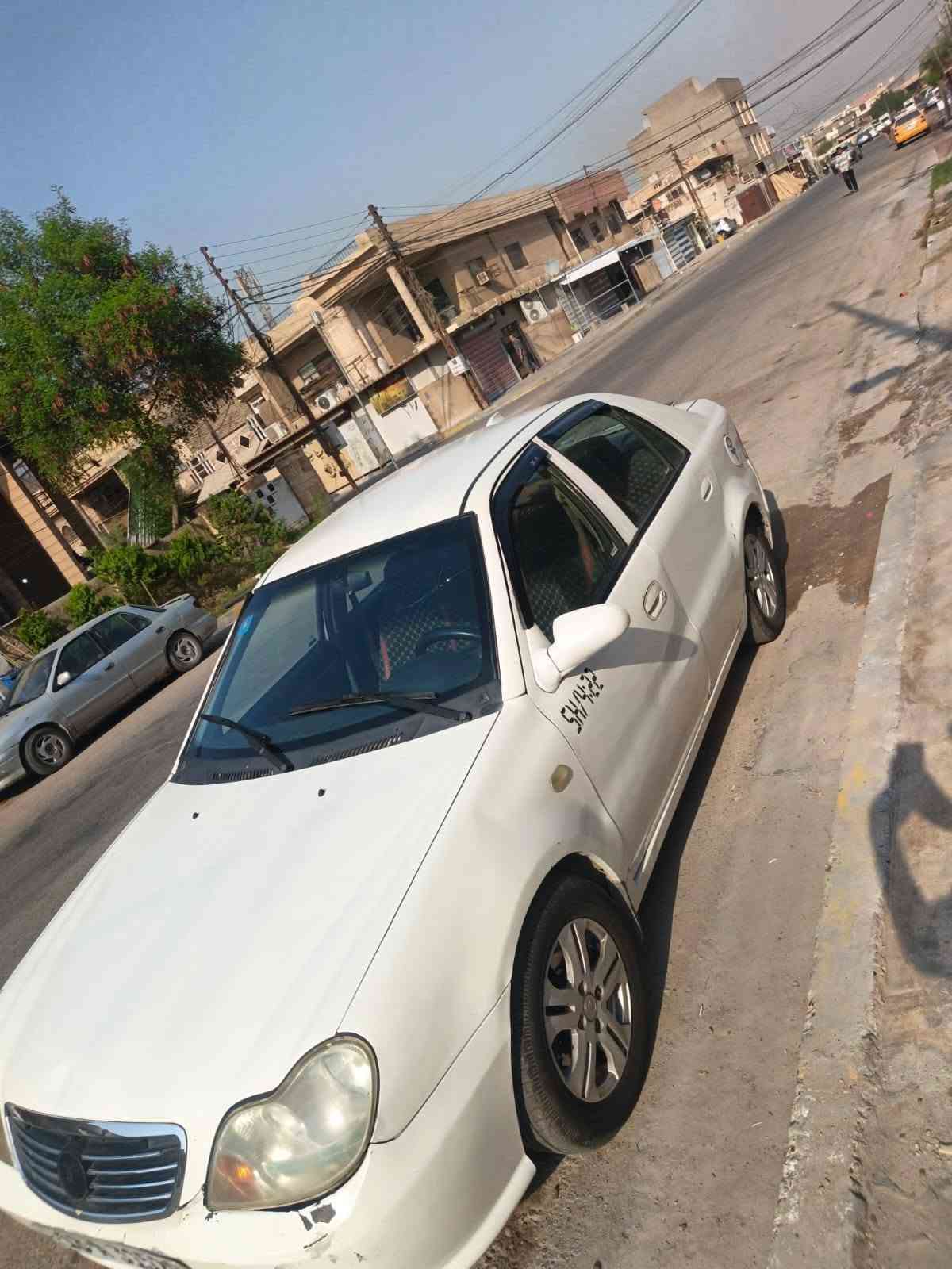 السلام عليكم جيلي سي كي 13داخل اسود مكينه خير من الله تبريد ثلج  كير بي قره ما اعرف شنو بي السياره مصبوغه حزام نقص بور السياره بأسمي تحول ثاني يوم عله هاي الوضعيه ضربه بيها  السعر 22اتصل وتدلل ***********
