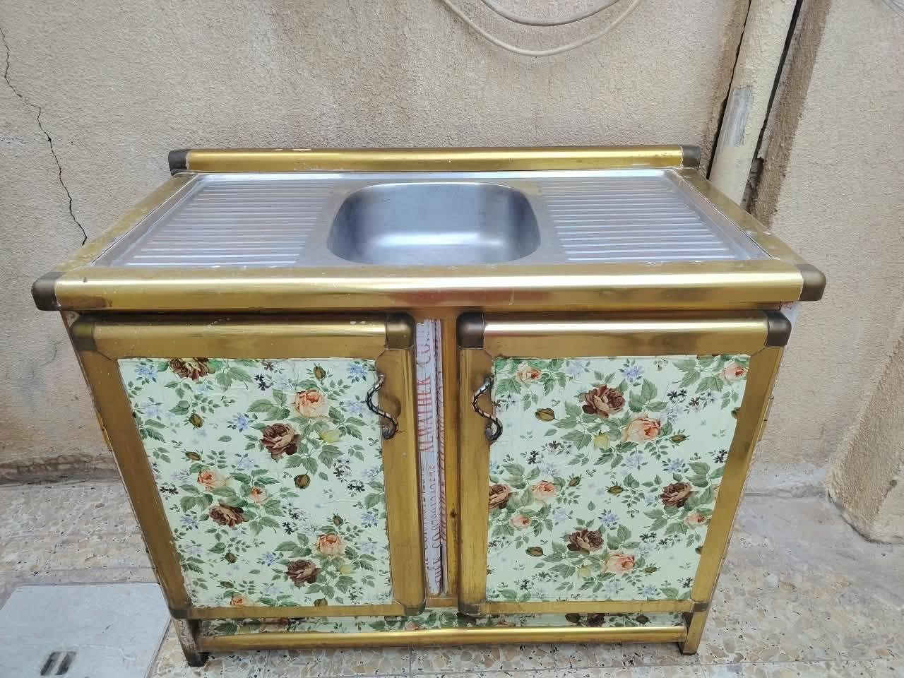سعرهن ثنينهن 135 مكانه ميلاد اتصل واتساب ***********
