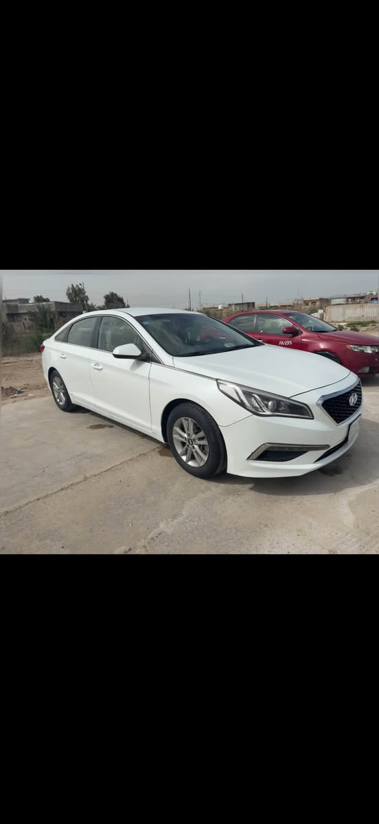 السلام عليكم 
سوناتا 2016  امريكي حادثه جاملغ خلفي فقط وقبق الجنة مبدل بالعراق محرك 2400 رقم كربلاء سنوية لل28 موصفاتة عادي كامرة دوراه حساس خلفي لد زنون السياره جاهزه من كلشي وخير من الله السعر ١١٨ وبيه مجال مكانه بابل المسيب 
رقم ***********
