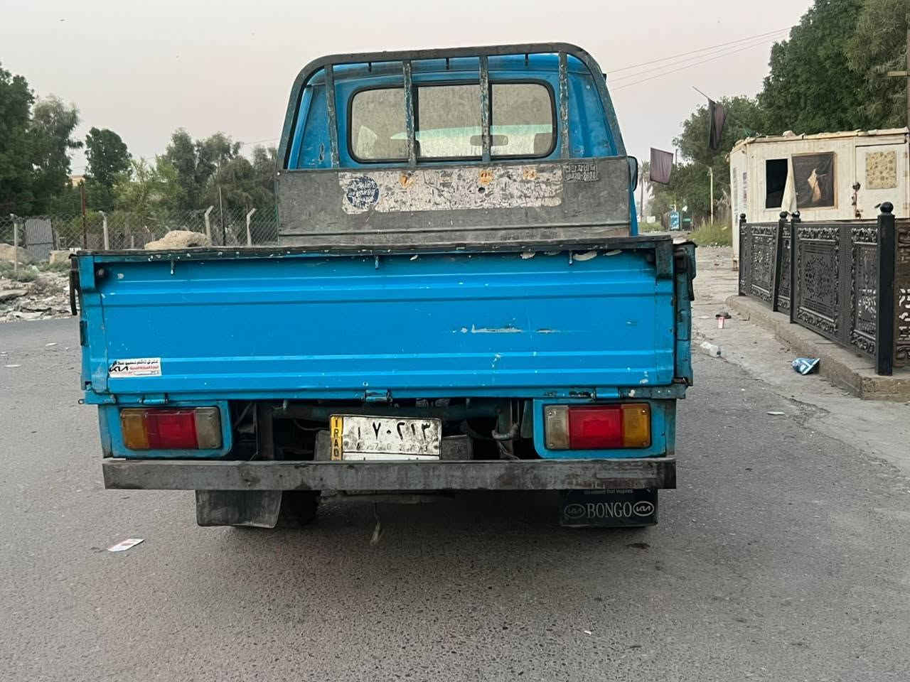 السلام العالمي بنكو 95 رقم بغداد مكفوله من محرك وكير وكسن وشاصي وكشر ورقم شاصي بدون صبغ السيارة جاهزة عنوان بغداد حي الامين السعر 63 وبيها مجال بصيط ***********
