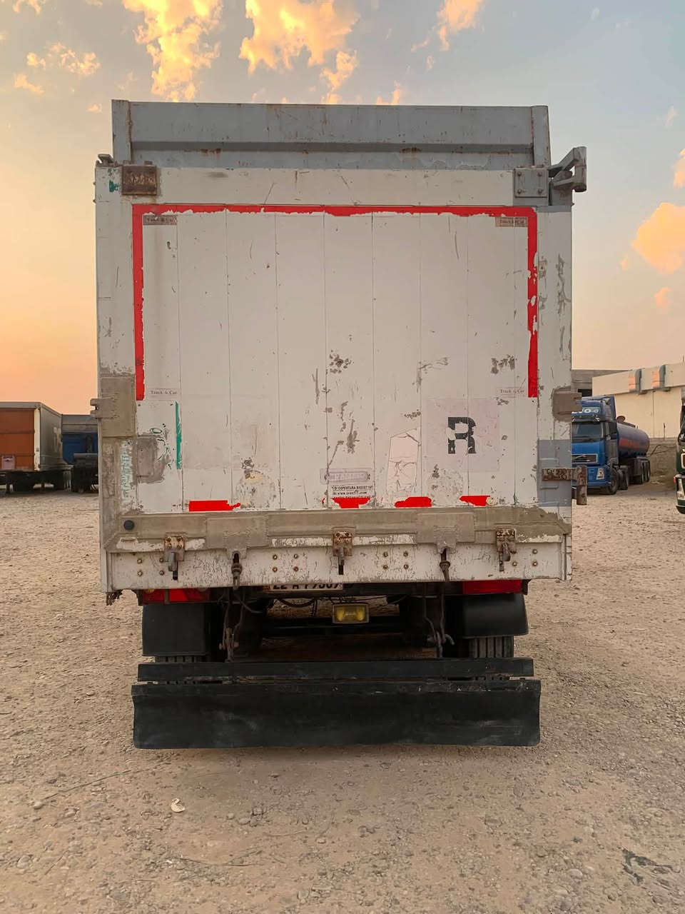 بودي نساف شاصي حديد وبودي فافون يحمل 48 طن 3 محاور تك تاير بيها منفيست وشرط تسجيل محافظات اقليم ومكفولة كفالة عامة تخم تاير كامل

السعر / 180$

اوقات الاتصال من ساعة 9:00 صباحاً حتى ساعة 8:00 مساءاً

بأدارة / سفيان 

***********

***********

***********

عنوان / كركوك معارض شارع المطار مقابل جسر واحد حزيران قرب محطة الانوار 

@إشارةً
