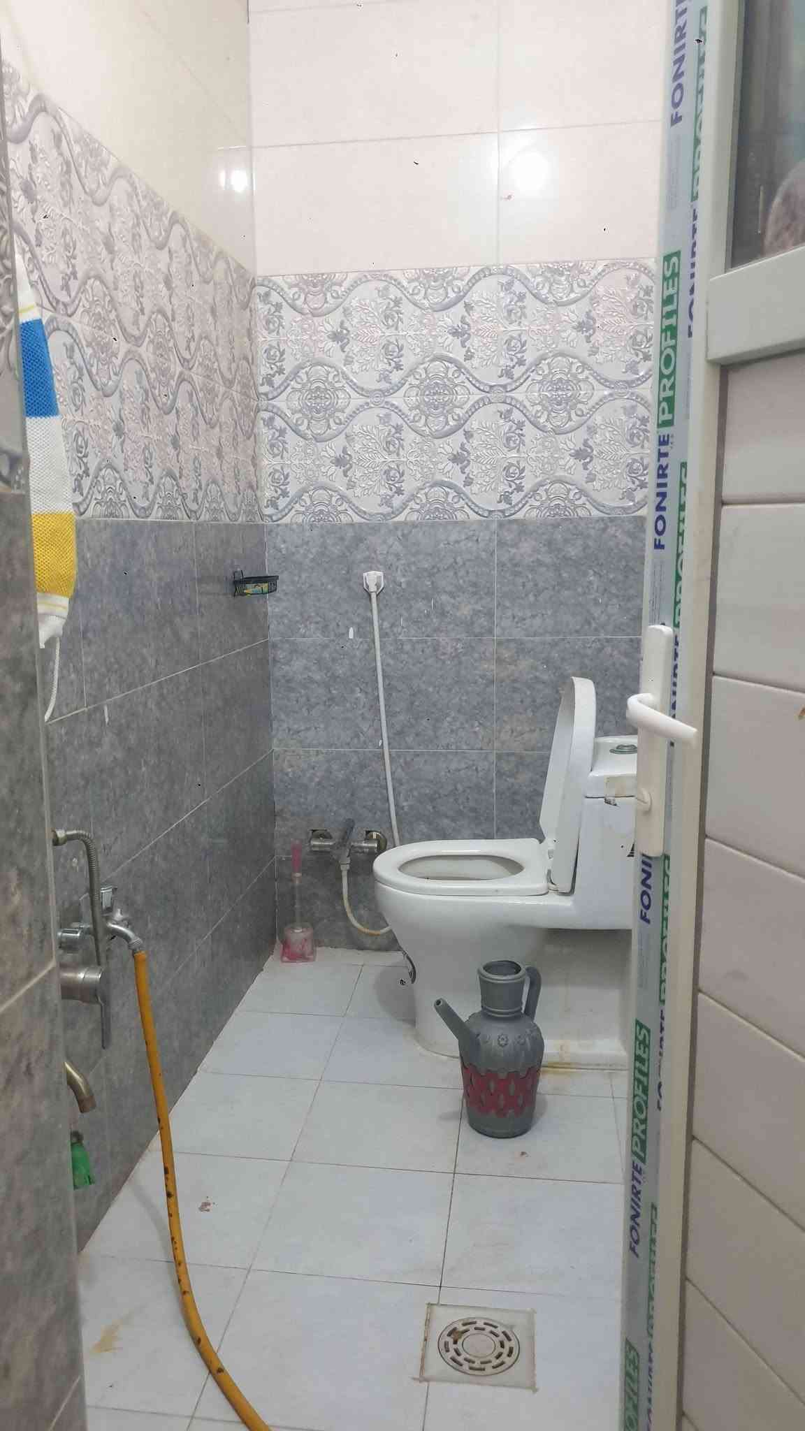 بيت زراعي • مؤثث • قرب مجمع حجي هندي