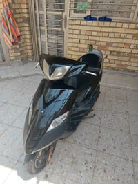 تفاصيل داخل الصوره