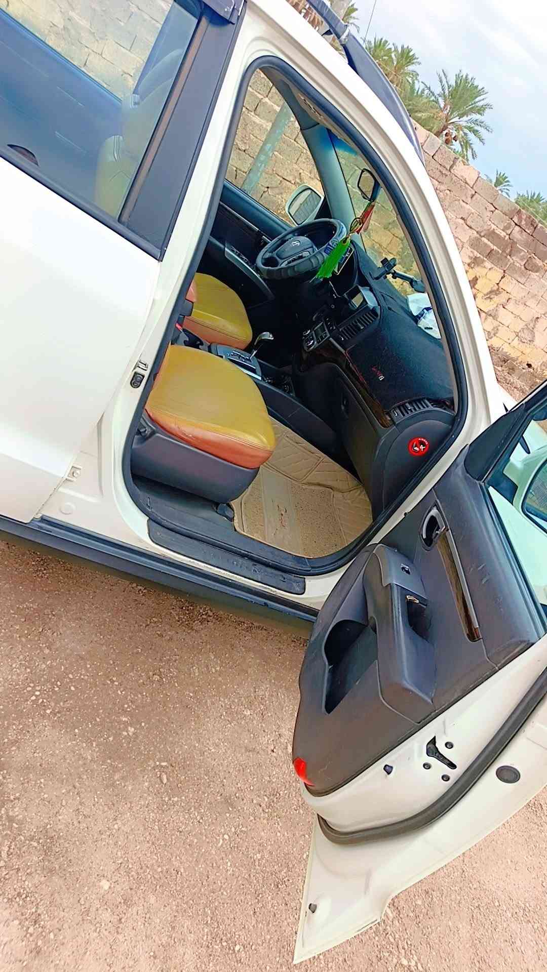 سنتافيا 12فول بسمي رقم انبار انكليزي سياره جاهزه للاخير محرك شرط كيرشرط صدر جديد تخم تايرسياره ماتصرف عليه لودينار جانيهه قديم استخدام بيت فقط بيه اربع قطع صبغ سياره والله مال جناي العنوان الانبار الكرمه السعر مناسب اتصل ودلل***********
