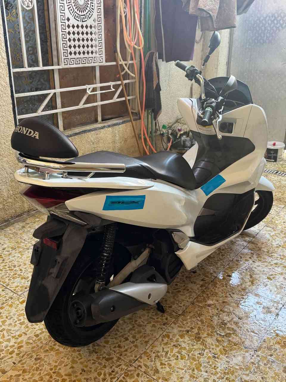 سلام عليكم بي سي اكس جيل ثالث لبيع كوريه كفاله عامه مكان بلديات تقاطع كهرباء سعر 13وبيه مجال تصال ***********
