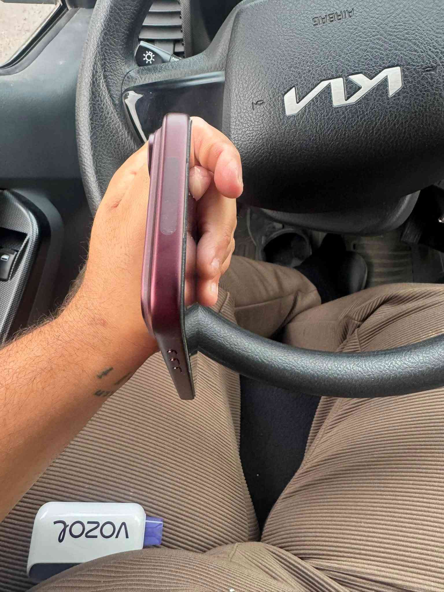 آيفون ١٨ برو ماكس • ٢٥٦ • بطارية ١٠٠٪