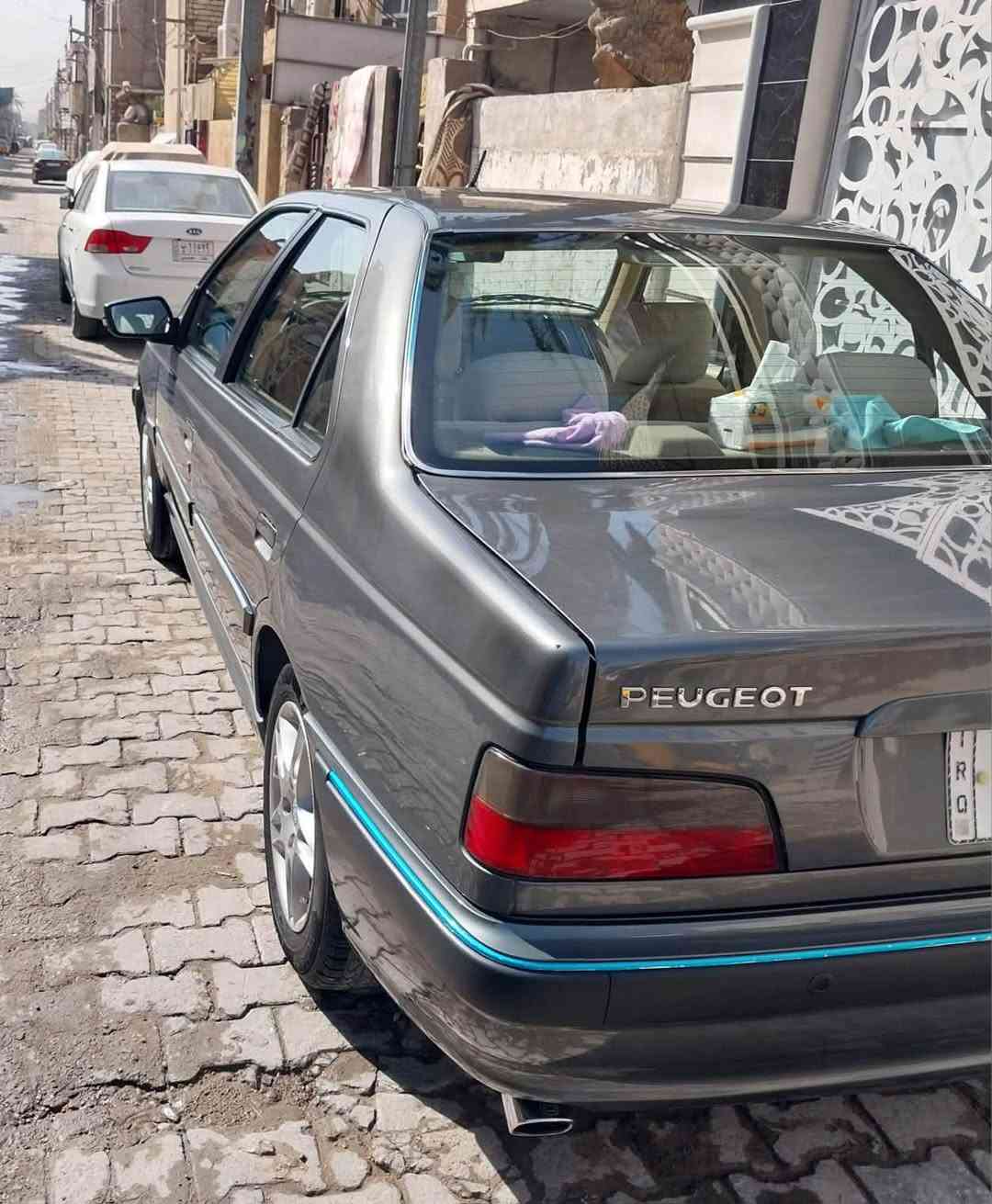 سلام عليكم بيجو بارص موديل 2024
ماشيه 30 الف 

 بيه بارد و صبغ مشخص بلصور 

سيارة كامله مكمله اي نقص مابيه 

السعر 77 بيه مجال بسيط لشراي 

سياره بأسمي تحويل ثاني يوم 

اتصال *********** ممتواجد فيس

المكان بغداد الحريه
