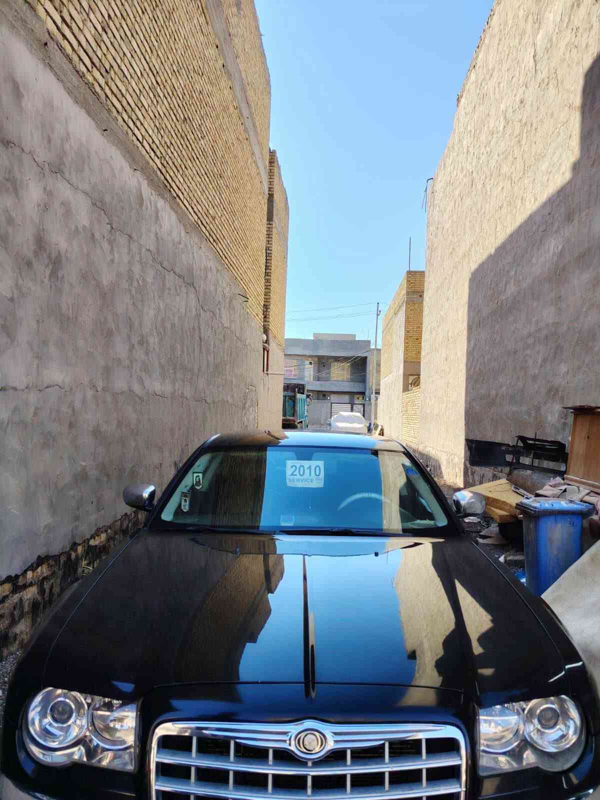 السلام عليكم لبيع او مراوس أوباما ب موديل 10اصل ٣٥٠٠ اصل اربع جوكات  اربيل بسمي تحويل شرط السياره جاهزه مكفوله من صبغ والضربه والتبديل ففط فتح باب عندي بدلت نرماده وعندي الفديو واذ مراوس ب بي واي دي حديث  سني حديث مكان السياره واسط الكوت مركز المدينه رقم الهاتف *********** السعر ١٣٣ وبيهه مجال بسيط لشراي الشراي يتصل ويدلل
