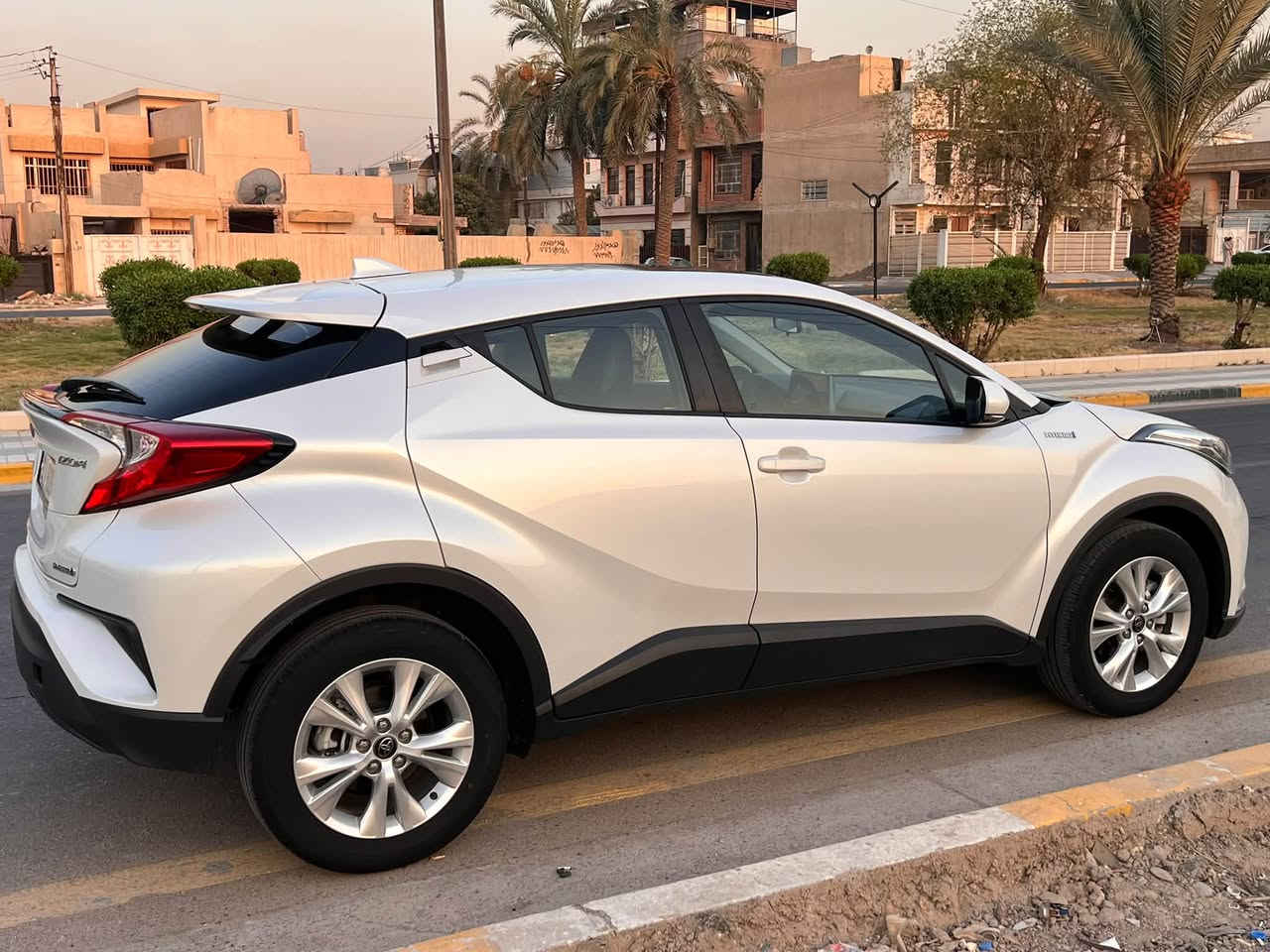 سلام عليكم 
تيوتا chr
خليجي  فول واحد ع واحد
هايبرد الفين 
كفاله عامه 
موديل 2024
ماشيه 6 الف فقط 
رقم بغداد باسميً
للبيع تواصل اتصال على الرقم 
***********
