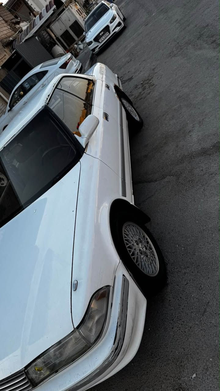 السلام عليكم 
مارك كصيف مكانها بالزبير المربد الجديد 
السعر ٣٥ وبيها مجال للاستفسار ***********
مكلف بالنشر اتصل ع راعيها الزبير, البصرة
