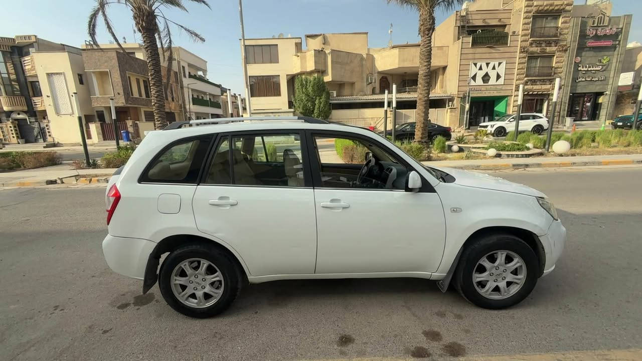 السلام عليكم
تيكو موديل 2013 
مكينه 1800 كهربائي 
سلايد
شاشه
كامره خلفيه
تحكمات ستيرن
كشنات جلد
حساسات خلفيه
تبريد شغال 
كهربائيات شغاله
صدر جديد
ماشيه 104 الف
مكفولة من الصبغ بيه بارد قليل بالجاملغ الامامي رايدها ب 49 $ وبيها مجال بسيط مكاني بغداد اليرموك  للاستفسار ***********
