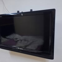 تلفزيون كامل عدا ريمونت شغال مابي شي سعره 65 07761620074
