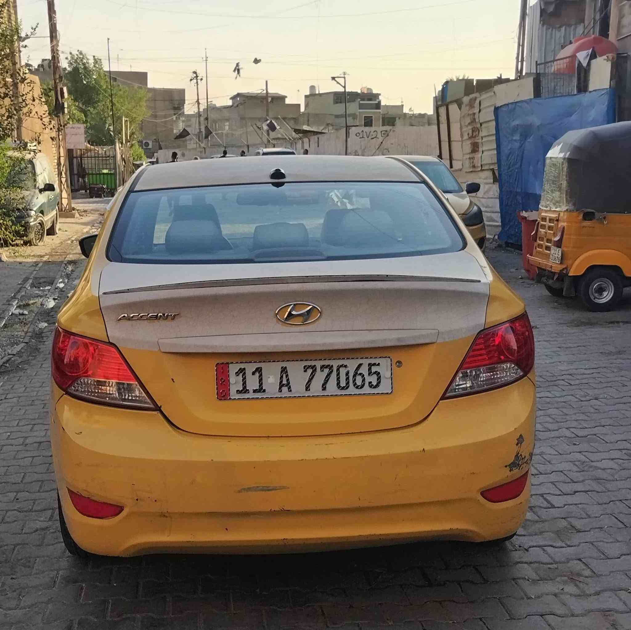 سلام عليكم
اكسنت موديل 2013وارد امريكي
محرك 1600
حادثه بمريكه جاملغ وبنيد
محرك بيه كازكيت
تبريد عاطل 
سعره 65 وبيها مجال
مكان بغداد الجديدة
للاستفسار الاتصال
***********
