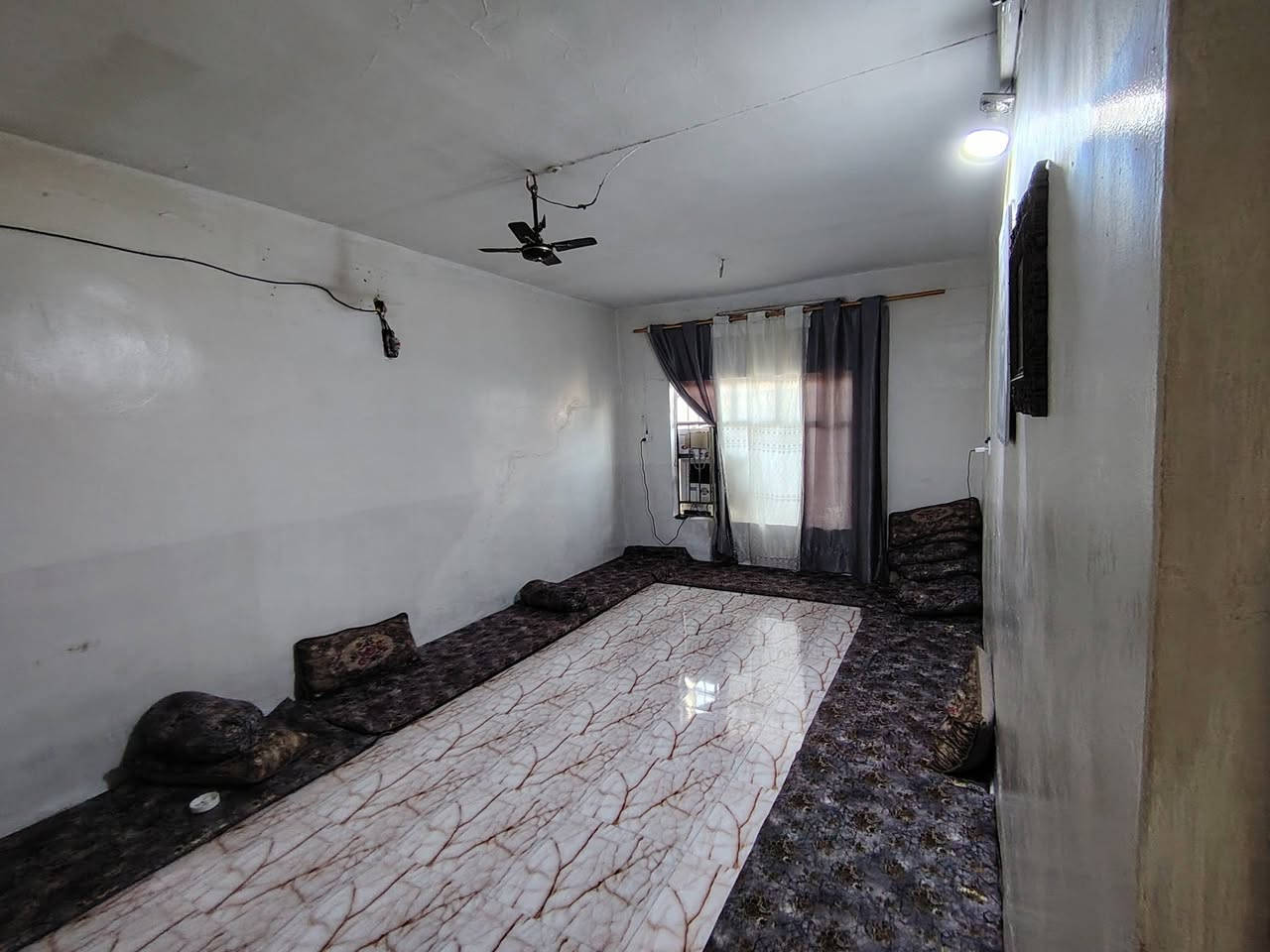 الموقع خلف تربية الحويجه
🏡 السلام عليكم ورحمة الله وبركاته 🌹

📢 بيت للبيع – طابو 25

📐 المساحة: 258 متر²

🏠 مواصفات البيت: • ربعة وهول • مطبخ • 3 غرف نوم في الطابق الأرضي • غرفة واحدة في الطابق العلوي • ترك (موجود) من اليمين واليسار

💰 السعر: 67 مليون دينار عراقي 

📞 للاستفسار والاتصال: ***********

📩 كما يمكنكم مراسلتنا عبر الخاص.
