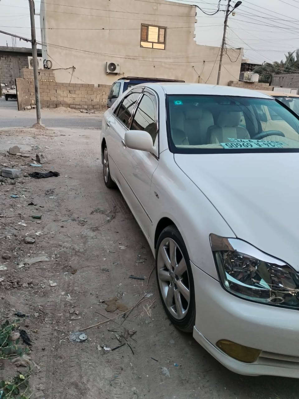 سلام عليكم شاهينه للبيع رويل كفاله من النقل والكص قرار 48 بسمي تحويل ثاني يوم تبريد ثلج حداديه جديده السعر 125 العنوان بصره ابي الخصيب ***********
