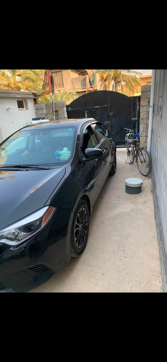 كورله موديل ١٦
اب اسمي رقم بغداد 

٣ قطع بيها  صبغ

يرادلهة كير يعني الكير كايم،،

للبيع راسلني 

او اتصل ع

***********

***********
