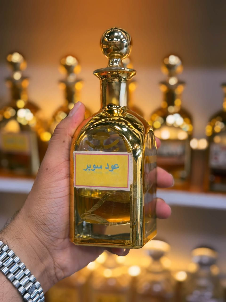زجاج عرض للعطور (دله) مستخدم للبيع
قياس 250 مل وزن ثقيل
كل شكل متوفر منه عدد 
باقي التفاصيل عالخاص / واتساب ***********
