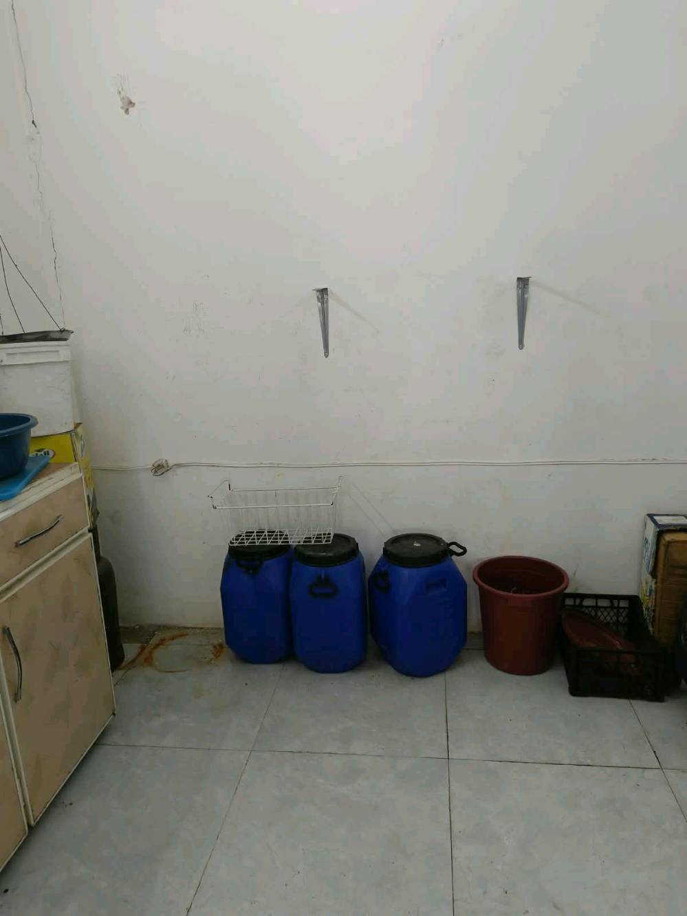 _السلام عليكم 
مطعم للبيع صناعه ابواب وشبابيك فرع باب شمس 
جاهز كامل عارضات 2
مبردات 2
طبخ
جام خانه وميوزه 2 
جمبر جاي كامل 
السعر خاص واتساب

***********