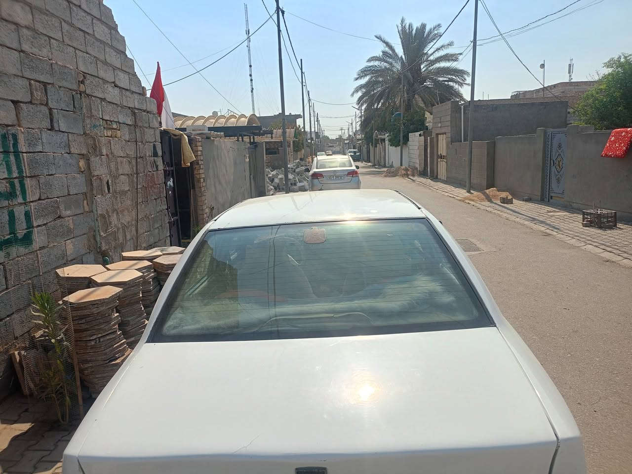 السلام عليكم سياره سمند خصوصي ابيض موديل 11رقم انكليزي مكينه وكير خير من الله تبريد شغال مبدل بيهه بنيد وبيهه ضربه بالجاملغ الخلفي جهه السايق مصبوغه عام السعر 32وبيهه مجال بسيط للاستفسار الاتصال على الرقم ***********
