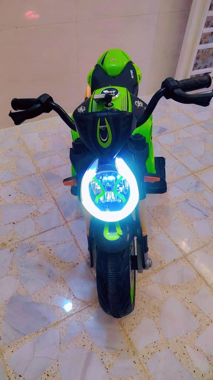دراجه شحن للبيع استخدام اسبوع شرط الفحص السعر 125 تتحمل وزن 35 كيلو لحد عمر 11 سنه 🏍️🛵 *********** 
***********
