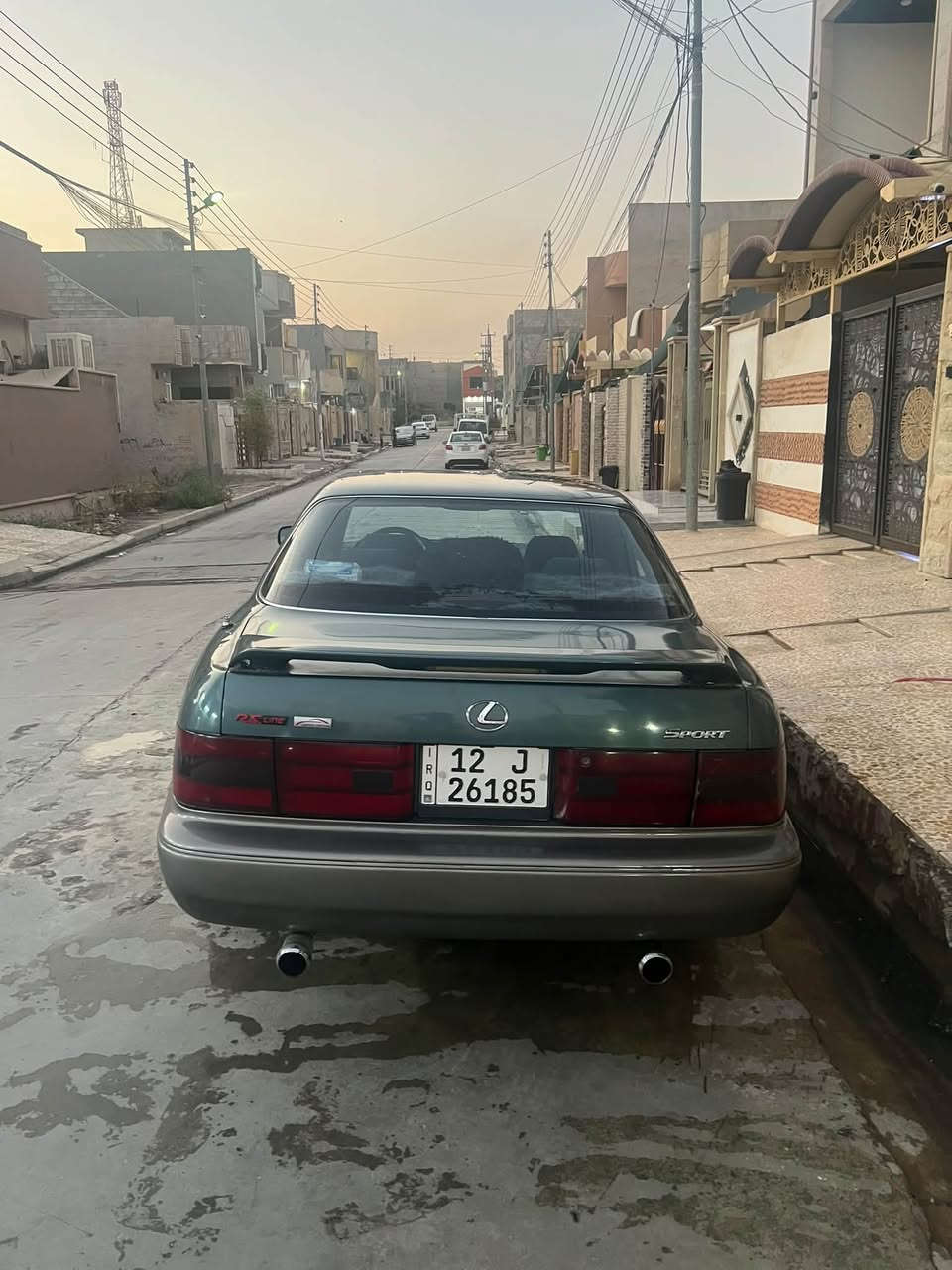 لكزز Ls400
موديل ٩٤  
يعني الياباني الاصيل ام شارع 
سيارة نظافتها مثل صور 
كل شي شغال 
مكينة بطه ٣٠٠٠ 
رقم سنويه جديد 
تريد تحويل تريد وكاله 
مكفوله من كصه والضربه 
مكان سيارة موصل 
سعر بلاااششش  ٤٥ فقط 
تم تنزيل سعر بسبب وعود كاذبه حشاكم 

الشراي يرسل خاص او واتساب ***********
