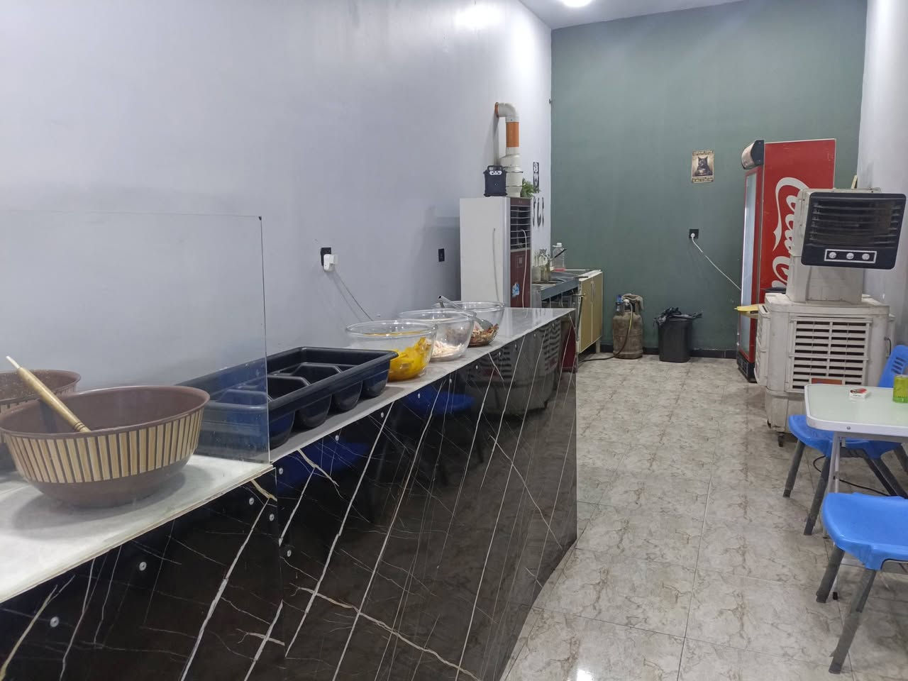 مطعم جاهز للبيع زراعي بيت بنيه الفرع السابع للاستفسار ***********
