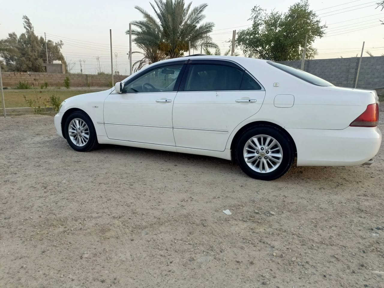 السلام عليكم شاهينه 2004 مكفوله شاصي 82قرار 102 فول موصفات عد الجلد ثلاجه 3 قطع تبريد 3 بردات ماشيه 60 ألف حقيقي السعر 135 المكان الانبار الكرمه بيع ققط ***********
