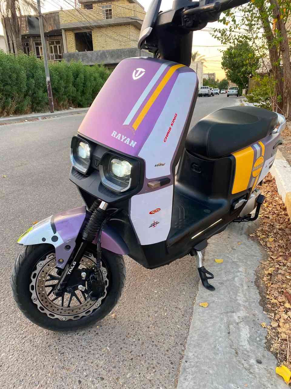 ريان ام عيون اخت الجديدة
الدراجة جاهزة وكاملة 

ما بيها اي نقص كلشي شغال كلشي كامل 

بطاريات 6 كبار بحالة جيدة 

عالي ناصي لايتات زنون 

السعر 650 وبيها مجال 

*********** 

العنوان :- بغداد حي العامل
