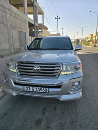 السلام عليك لاندكروز VXR  سلندر 8   داخل لكزز  فول مواصفات   بصمه   بص...