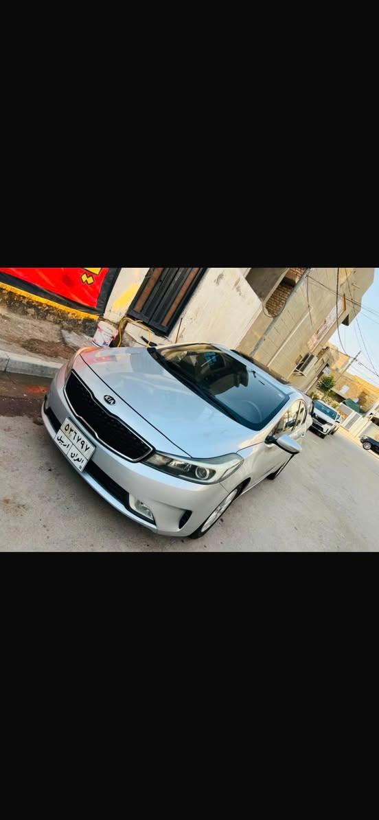 سلام عليكم سيراتو مديل ٢٠١٧ خليجي رقم اربيل تحويل او وكاله
السياره مكفوله من الصبغ ولبارد 
موصفات فول عده البصمه 
السعر ١٢٥ 

‭***********‬

