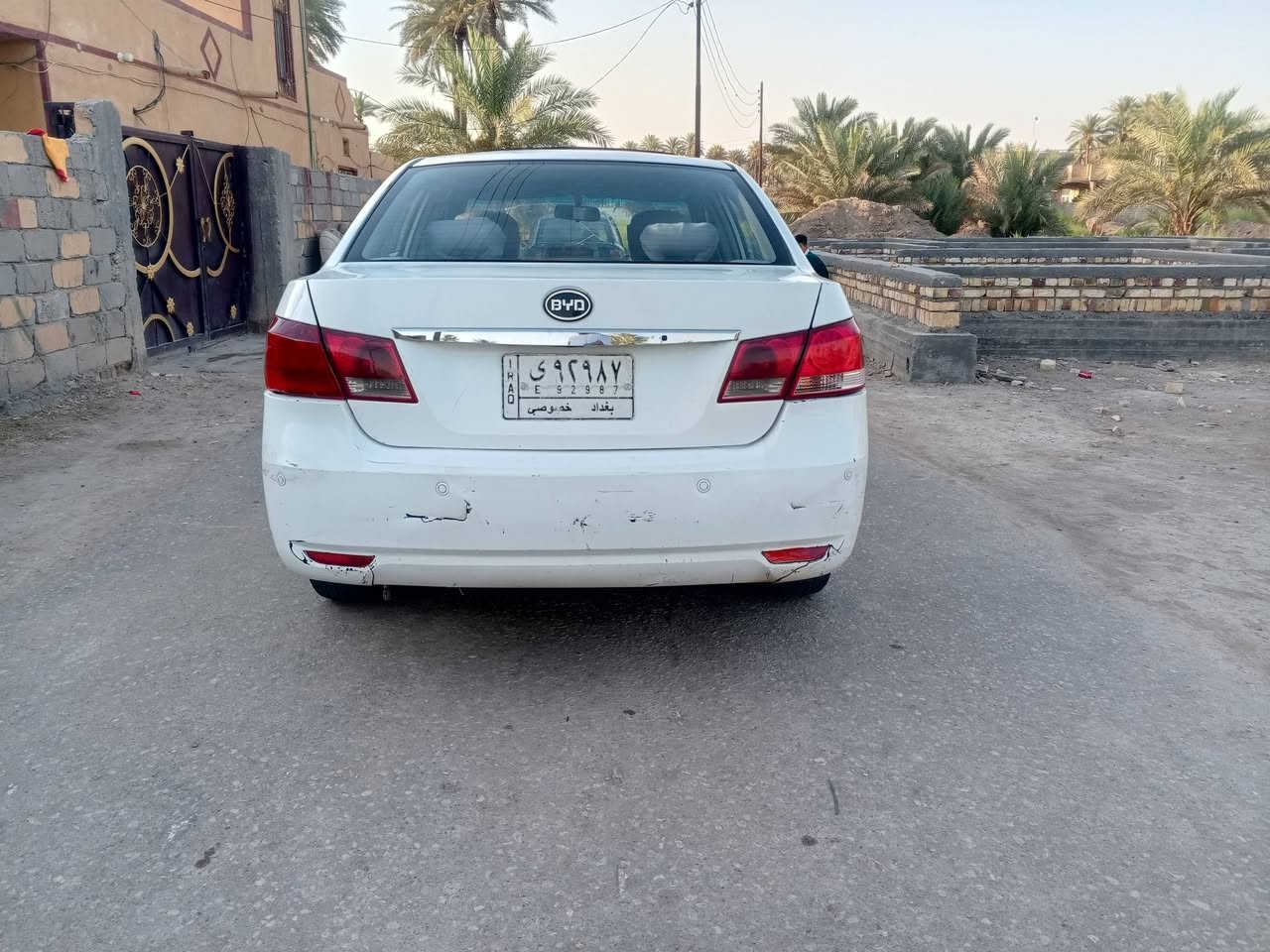 بيوايدي جي ثري
سياره  فول موصفات
اتوماتيك بصمه فتحه سقف
سياره بيها تلحيضات بصيطه
بيها بنيد وجاملغ صبغ 
رايدها ب 37 وبيها مجال
مكاني بابل المحاويل

للتوضيح كيرها ع Nيله تشتغل بس نمرها كلشي ما بيهن 
***********
