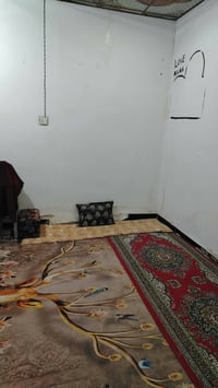 ١٠٠م • غرفتين وصالة • شارع مطار قديم