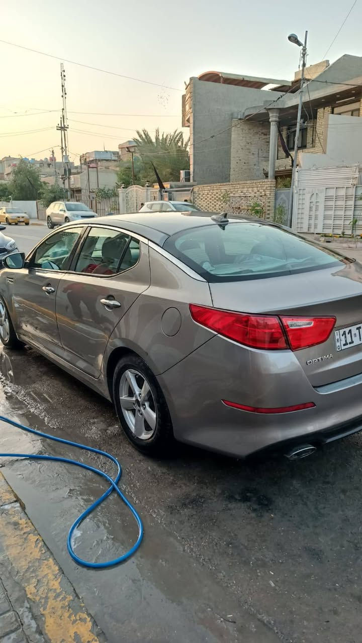 كيا اوبتيما وارد امريكي موديل 2014محرك جي تي اي  2400 سياره اي نقص مابيه  تبريد ومحرك خيرمن الله تخم تايرودوشمه جديده السياره بسمي ورقم جديد العنوان بغداد الحريه دور نوب الضباط السعر 100وبيه مجال بسيط صاحب السياره هذا رقمه بي واتساب اوتصال ***********مكلف بلنشر
