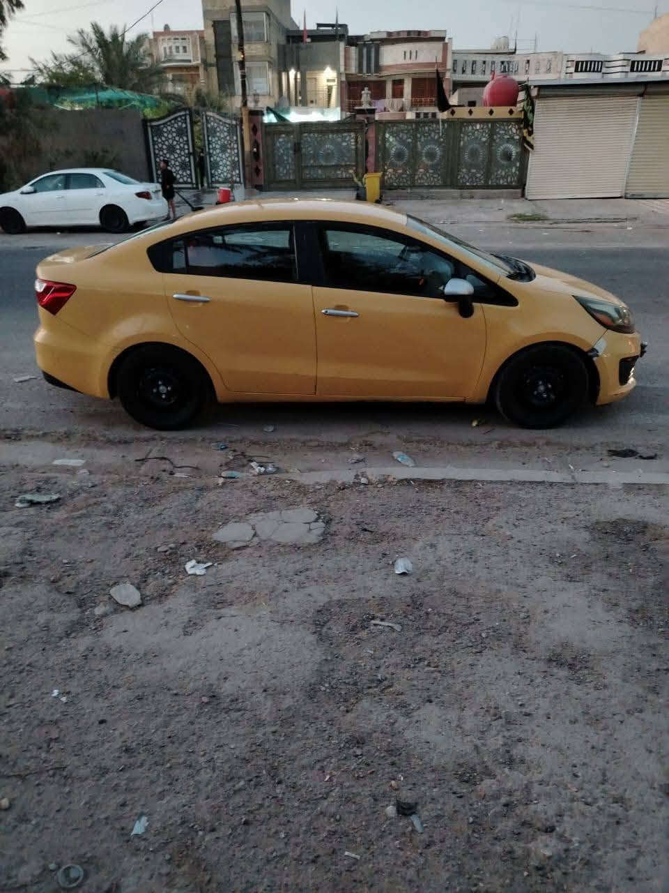كيا ريو موديل ٢٠١٦ امريكي تكسي رقم بغداد انكليزي باسمي سياره حلوه ومرتبه امريكي حادثهه جاملغ امامي من امريكا سياره ليبل واحد نقص فريز بيه ليك اتكفل بالمنضومه مال التبريد عارضهه ٧٠ ورقه.***********
