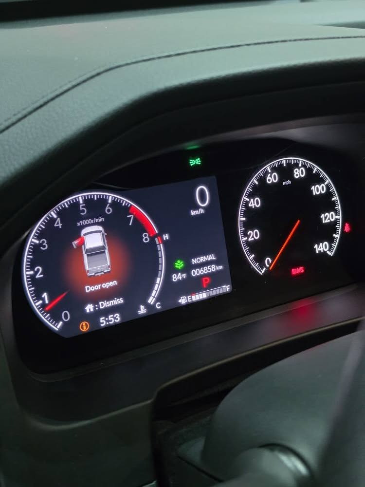 Honda Ridgeline 2025 
ماشي ٧ الف كم 
١ قطع نص صبغ حادث بسيط 
سعر ٣٥٠ روق 
*********** السليمانية, العراق
