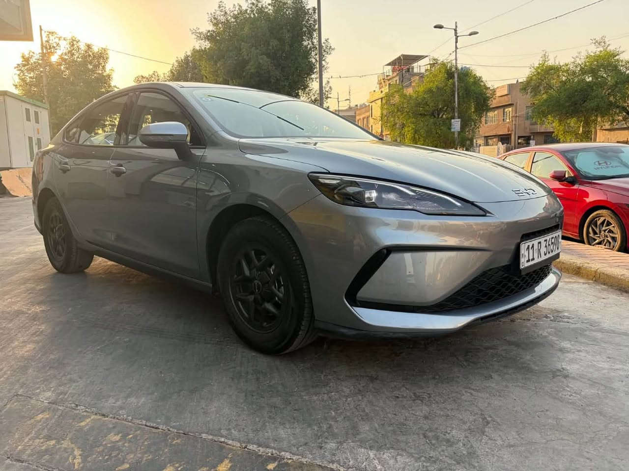BYD Seal 05
سيل فايف 2025 لون مميز رقم بغداد كفاله عامه ماشيه 10 كيلو فقط مواصفات السيل المعروفه 
رقم بغداد تحويل ثاني يوم 
داخل ابيض 
شاشه كبيره 
كامله السياره وبعدها على وضع الشركة 
مكانها بغداد 
السعر 20 مليون و700 الف وبيها مجال 
*********** موجود واتساب واتصال
