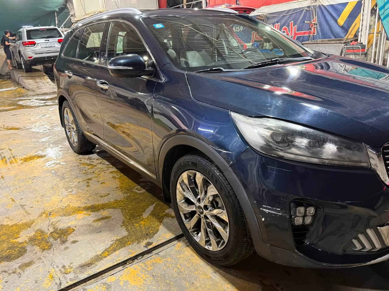 🚙 للبيع كيا سورينتو 2020 خليجي
🔹 6 سلندر�🔹 لون أزرق�🔹  فول بدون فتحه�🔹 ماشية 100 ألف كم�🔹 رقم بغداد�🔹 مبدل بنيد
💰 السعر215 $ 
📍 بغداد�📞 ***********
