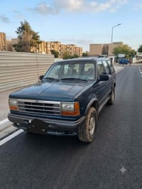 فورد إكسبلورر • ١٩٩٣ • قير اوتوماتيك