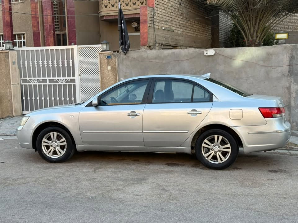 السلام عليكم
للبيع سوناتا 2010 فوول مواصفات 
ادوات ادوات اداوت
وارد كوري دخول جديد 
فتحه 
تحكمات ستيرن
كشنات جلد كهرباء
بصمه
شاشه لمس بلادي
داخل صاج ملكي
حساسات خلفيه
سستم صوت
مكينه 2400 دوش
السياره جاهزه من كلشي وجديده بمعنى الكلمه ودهن كوريا بعده بيها 
ملاحضه السياره مصبوغه احزام لتوحيد الون والقماره مابيها صبغ 
مكان السياره بغداد الدوره 

السعر 48 وبيها مجال قليل

***********
