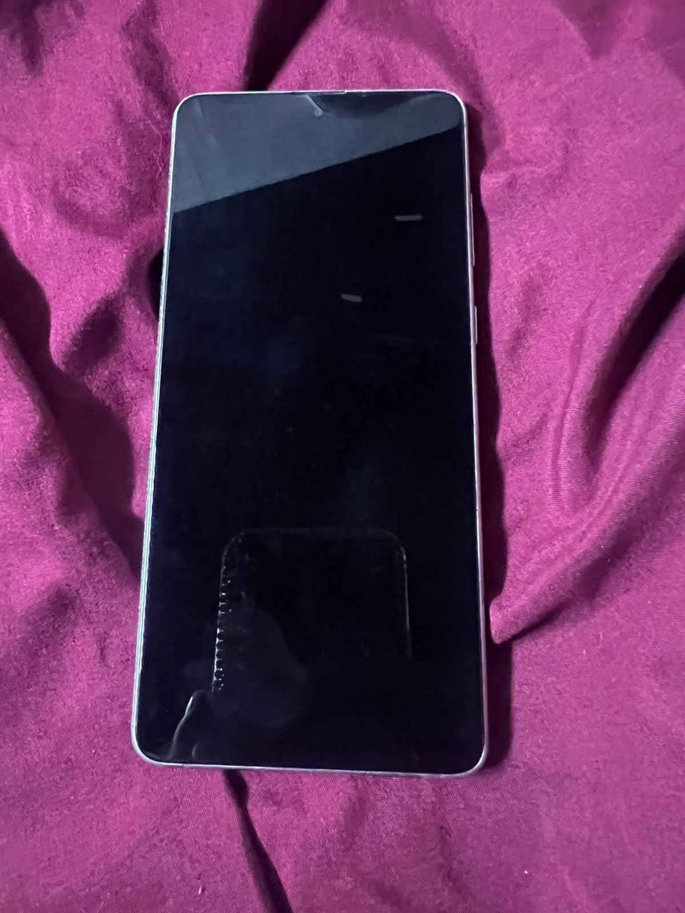 نوت 10لايت 
ذاكره 128
150وبي مجال
البلديات
***********
*********** بغداد, العراق
