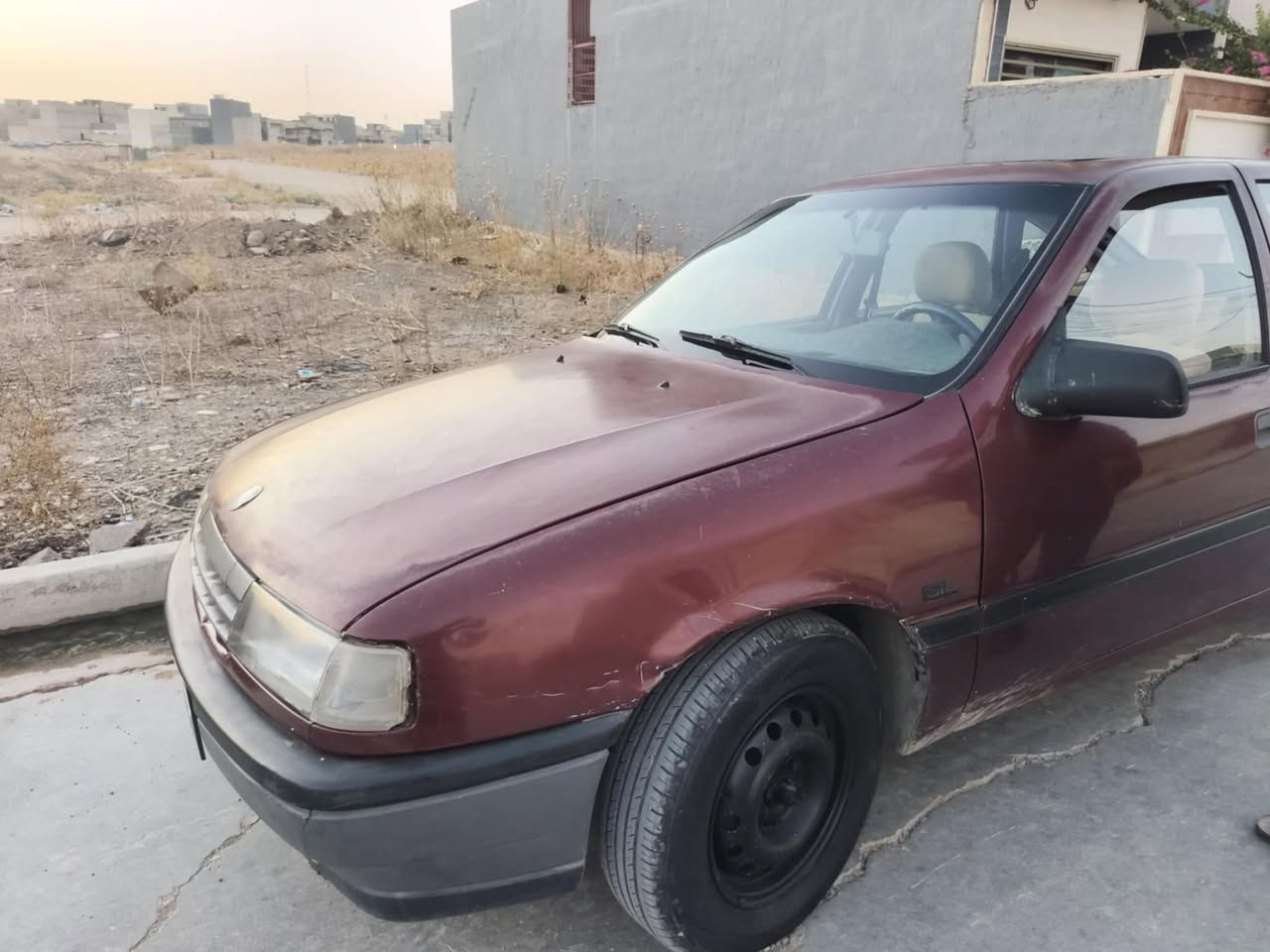 السلام عليكم
اوبل فيكترا للبيع
اللون ماروني
حجم ١٨
جنطه موديل 1991
باسمي سنوية لغاية 2028
رقم ألماني تحويل مباشر
كير اوتوماتيك
كير ومحرك شرط

للإتصال ***********
