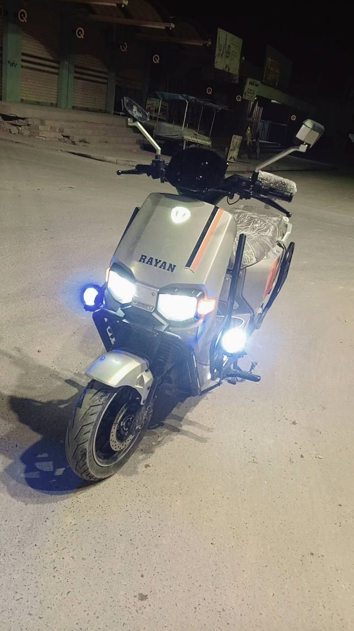 ريان وحش الكونvip نضيف حيل بطاريات شرط المواصفات معروف السعر مليون 250  وبي مجال شي قليل 
***********
