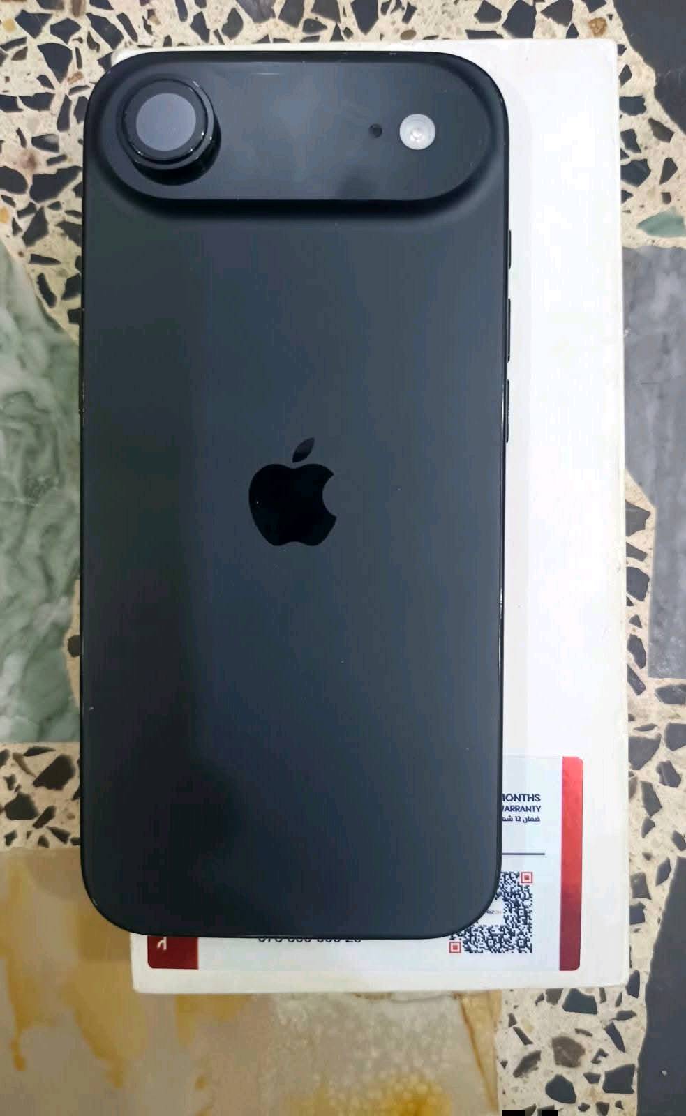 آيفون ١٧ اير • ٢٥٦ • بطارية ١٠٠%