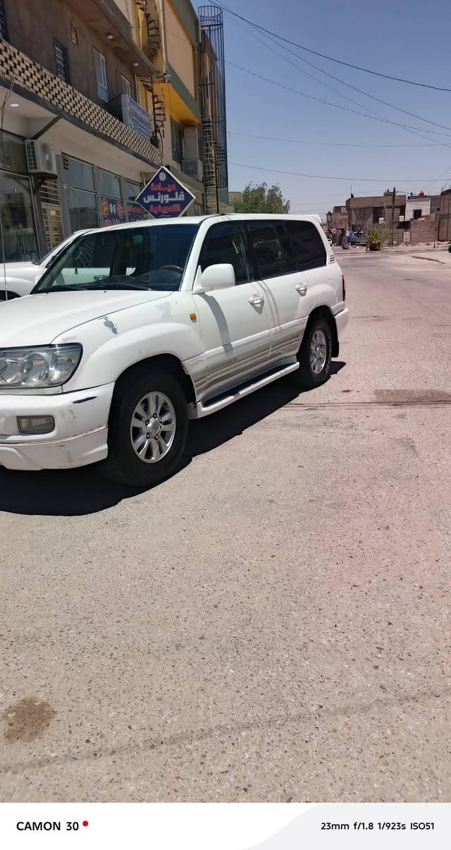 السلام عليكم البيع مكينه كير اكسن كفاله السياره صبغ عام كير تماتيك جام أتو تبريد ثلج 3قطع رقم إنكليزي بسمي مكينه  6V مداور مباشر العنوان النجف السعر ١٣٠ وبيهه مجال ***********

نص مكتوب في الصور:
- CAMON 30  23mm f/1.8 1/2481s ISO52
- CAMON 30 23mm f/1.8 1/873s ISO50
- CAMON 30 23mm f/1.8 1/873s ISO53