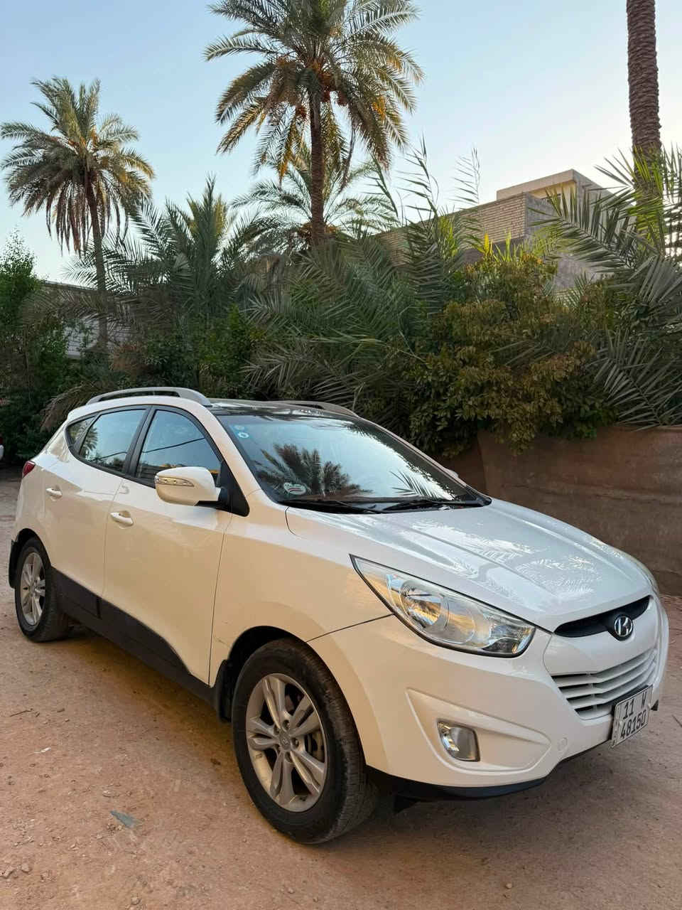 السلام عليكم 
توكسان ٢٠١٤خليجي بأسمي مكاني كربلاء  السعر١٢٥$ السيارة بيها الجاملغ الايمن والايسر طخات خفيفه السيارة  جاهزه وما نقصها كلشي للاستفسار الاتصال على الرقم***********
